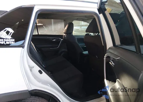 2021 Toyota Rav4 Xle from USA, damaged, VIN 2T3W1RFV1MC102912